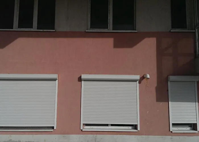 アパート スタジオ ニク コンスタンツァ